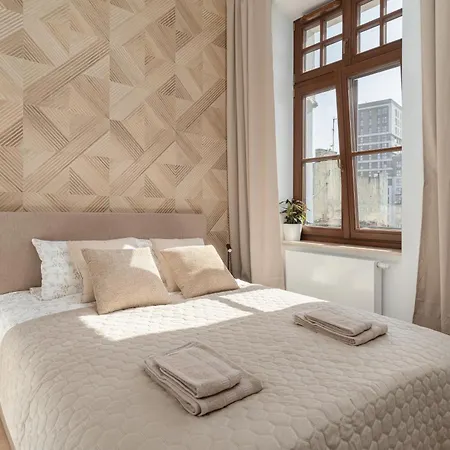 Retro Design Spot Close To Off-piotrkowska Lägenhet