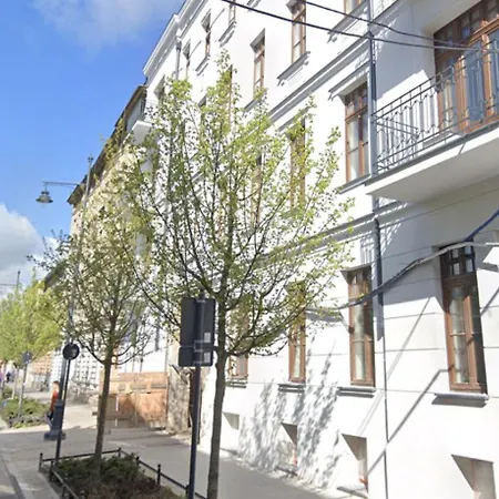 Retro Design Spot Close To Off-piotrkowska * Łódź